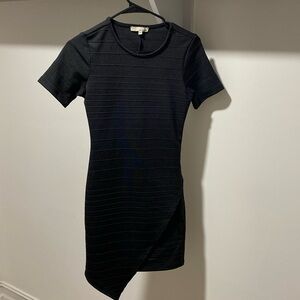 June & Hudson black bodycon asymmetrical short sleeve dress size xs